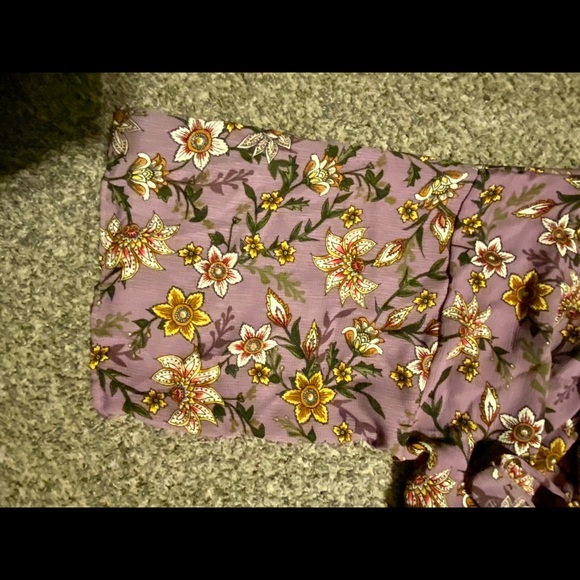 Floral Robe - Picture 2 of 2